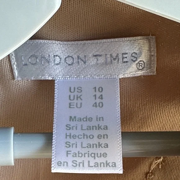 Beautiful London Times champagne Lace Mini Cocktail Dress - Picture 4 of 12